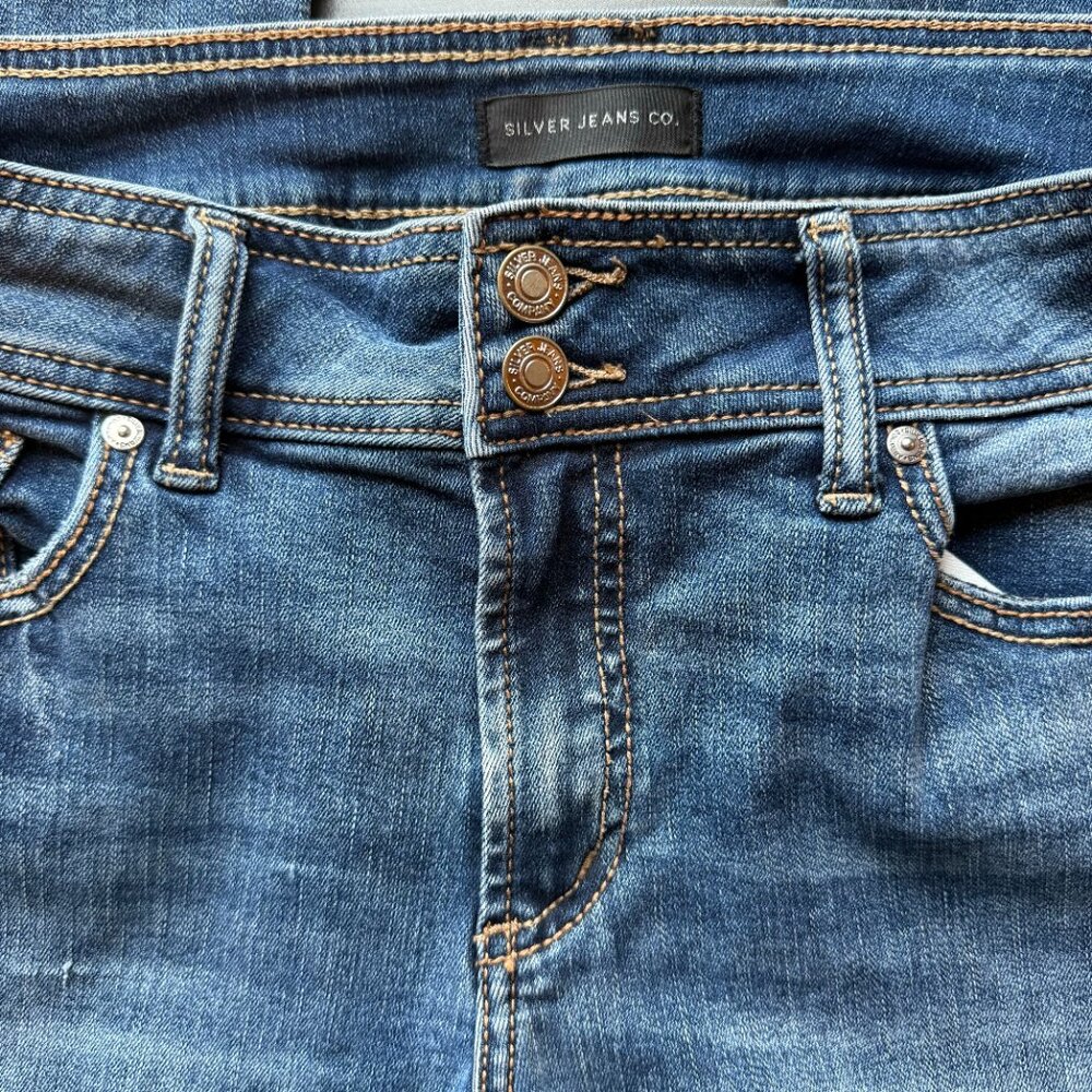 Silver Jeans Co. – Suki Mid Rise Bootcut w/double button fly – W32 L33 (Sz 12) - Picture 8 of 8